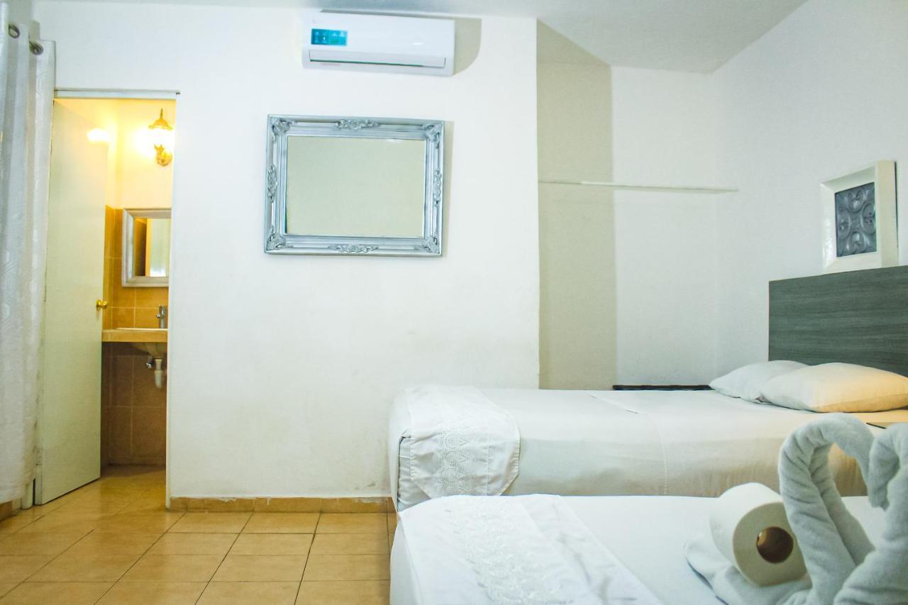 Palacio Canton Hotel - Valladolid Valladolid  Luaran gambar