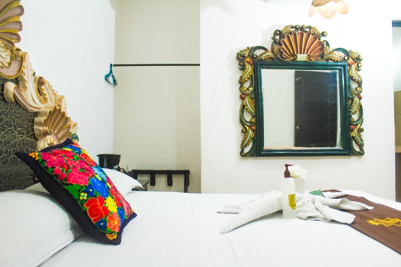 Palacio Canton Hotel - Valladolid Valladolid  Luaran gambar